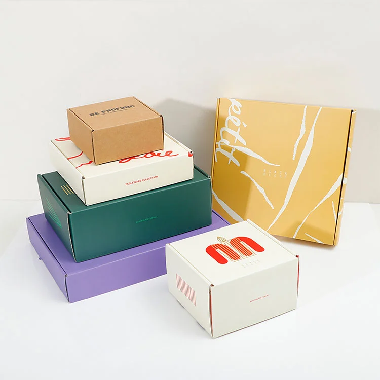 Buzón de papel corrugado